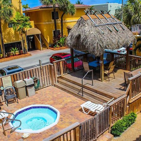 Hollywood Sands Resort Exterior photo